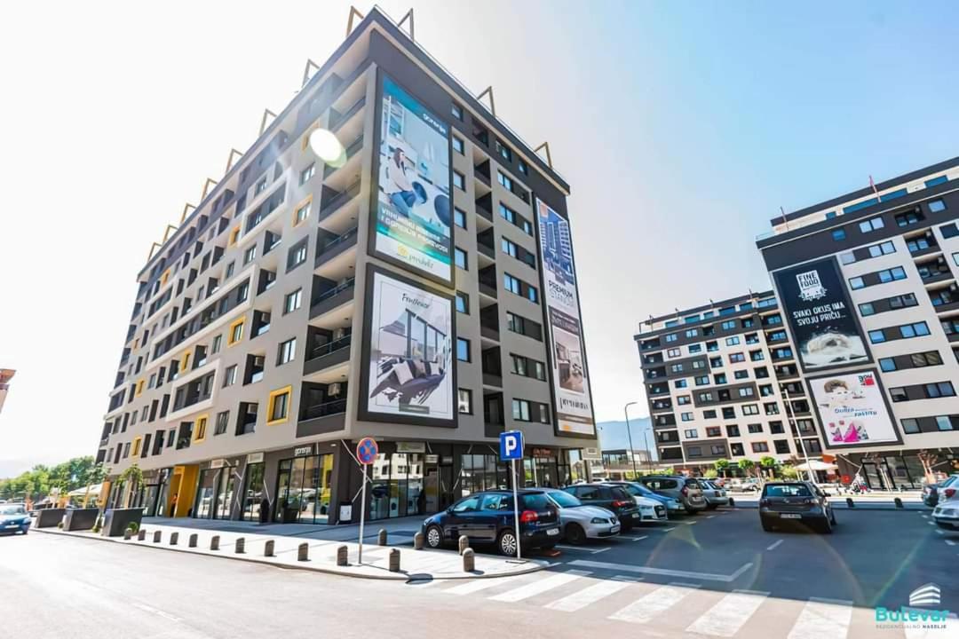 Delux Apartmani Bulevar SJJ Exteriér fotografie